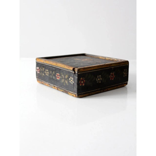Early 20th Century Vintage Painted Wooden Slide Top Box For Sale - Image 5 of 10