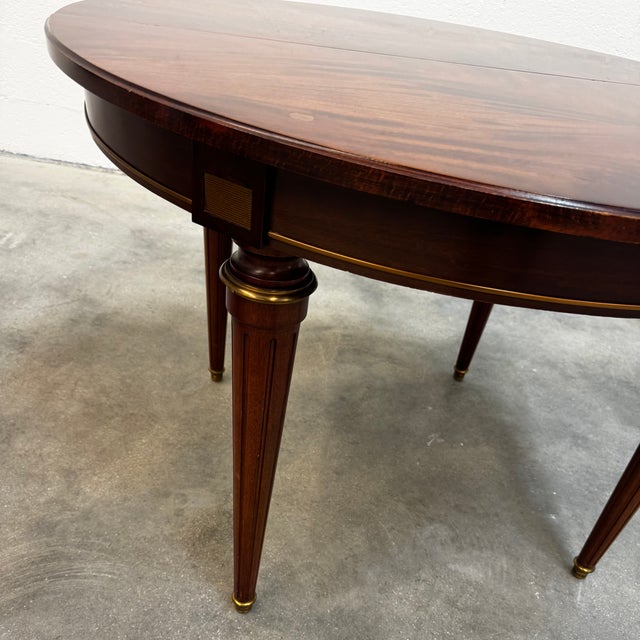 Extendable Round Dining Table in Mahogany and Gilts For Sale - Image 5 of 14