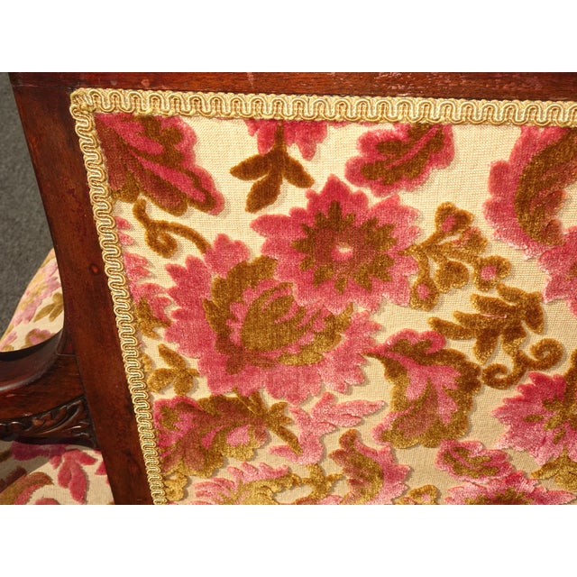 1900 - 1909 Antique French Country Biedemeier Settee Sofa W Burgunday Floral Velvet For Sale - Image 5 of 14