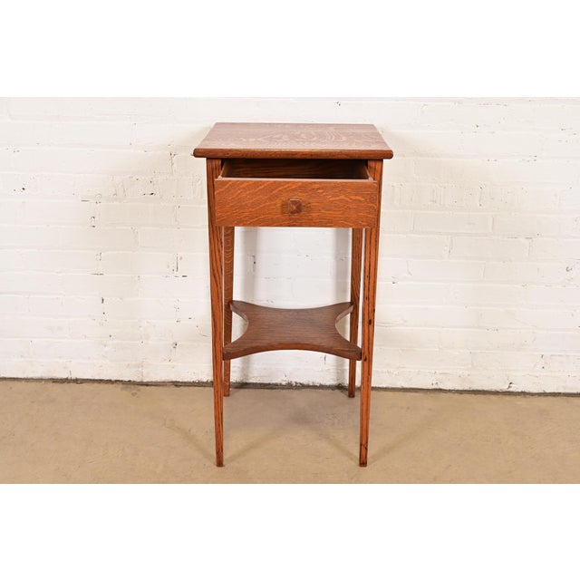 Early 20th Century Limbert Style Antique Mission Oak Arts & Crafts Nightstand or Occasional Side Table, Circa 1900 For Sale - Image 5 of 11