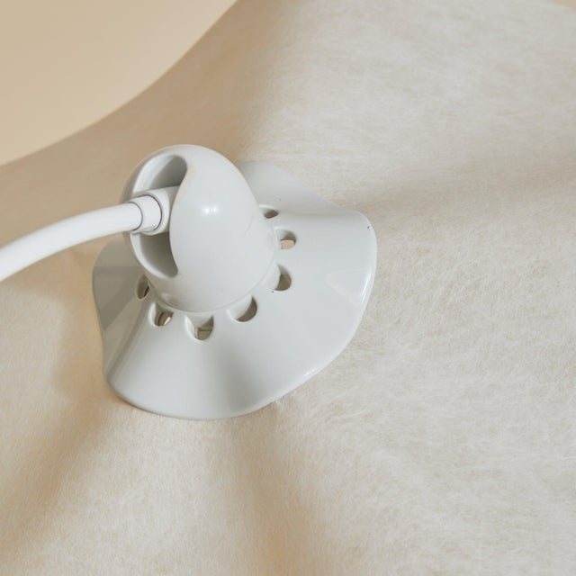 Metal 1970s Italian 'Area Curvea' Table Lamp by Mario Bellini For Sale - Image 7 of 11