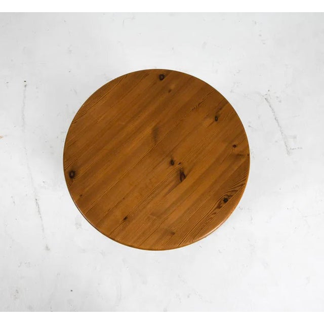 Wood Early 20th Century Pine Cricket Table From England For Sale - Image 7 of 9