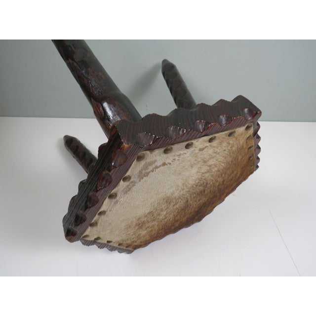 1960s Spanish Vernacular Stool in Carved Wood with Leather Seat, 1960s For Sale - Image 5 of 10