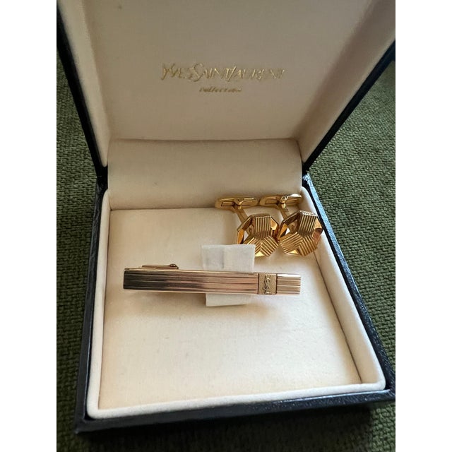 YVES SAINT LAURENT YSL Gold Plate Cufflinks & Tie Tack Clip Set, Original Case For Sale - Image 17 of 18