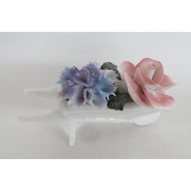 Cotswold Florals English Bone China Wheelbarrow of Flowers Figurine 5159b For Sale In Miami - Image 6 of 18