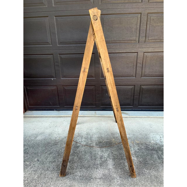 Perfect for displaying quilts or as a structural piece. Primitive design as the construction is all wooden pegs from the...