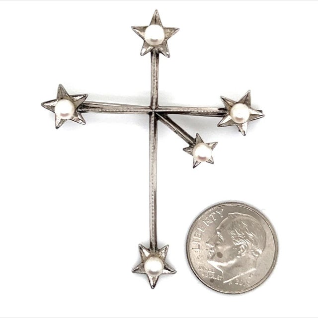 Rare Mikimoto Estate Akoya Pearl Cross Brooch Sterling Silver 4 mm M379 This elegant Authentic Mikimoto Silver brooch has...