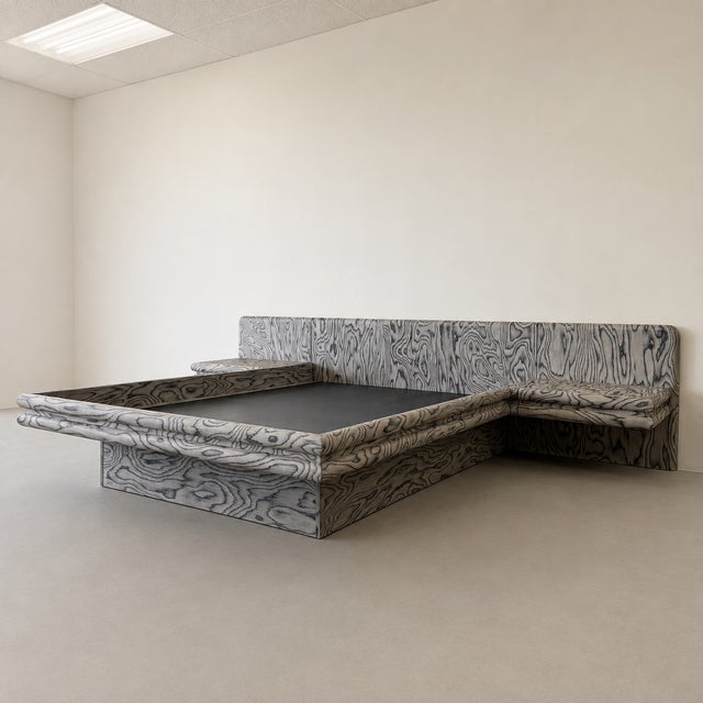 Ettore Sottsass Vintage 1980s Memphis Style Queen Platform Bed With Built-in Nightstands For Sale - Image 4 of 12
