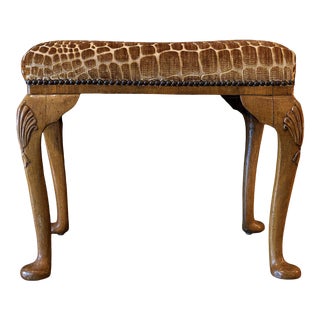 18th Century American Queen Anne Style Stool For Sale