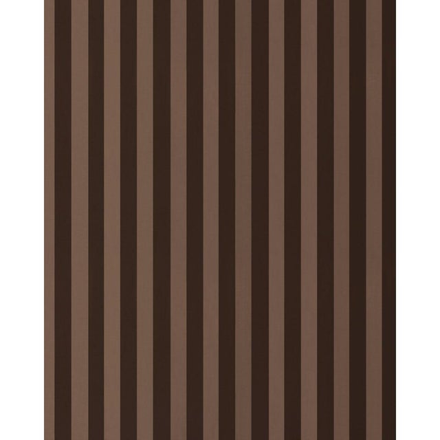 A timeless fabric created in collaboration with interior designer Mark D. Sikes, Roosevelt Awning Stripe is a handsome,...