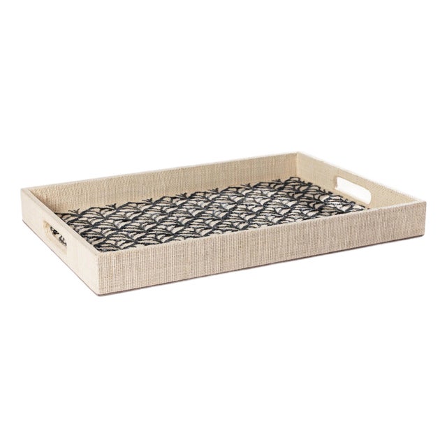 Canaria Petals Natural Fiber Raffia Serving Tray For Sale