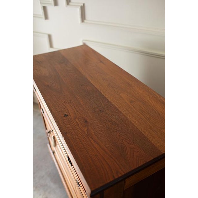 19th Century American Walnut Chest of Drawers With Knapp Joints For Sale - Image 13 of 17