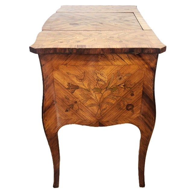 Antique French 19th C Louis XV Inlaid Tulipwood Poudre Vanity Lady Writing Desk For Sale In New York - Image 6 of 18
