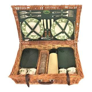 Vintage Optima Picnic Basket for 4 For Sale
