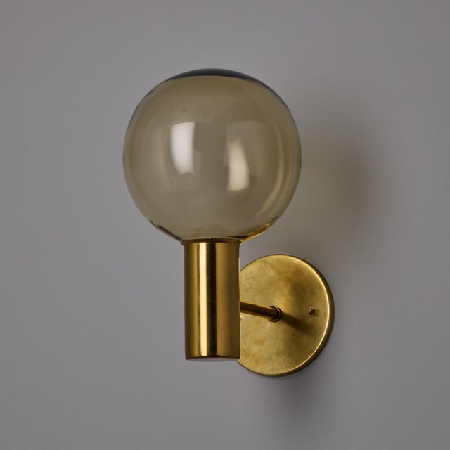 1960s Hans Agne Jakobsson #V149 Glass & Brass Wall Lamp for Markaryd For Sale - Image 9 of 13