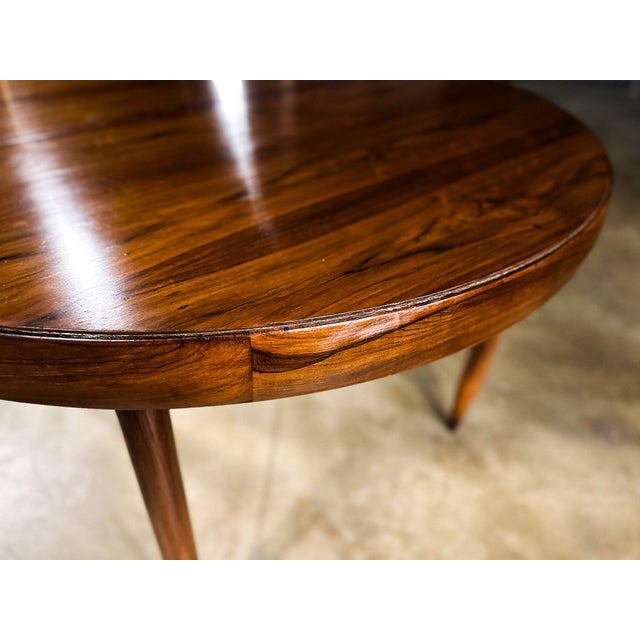 1960s Extendable Rosewood Dining Table by Jorge Jabour, Brazilian Modern, 1950s For Sale - Image 5 of 13