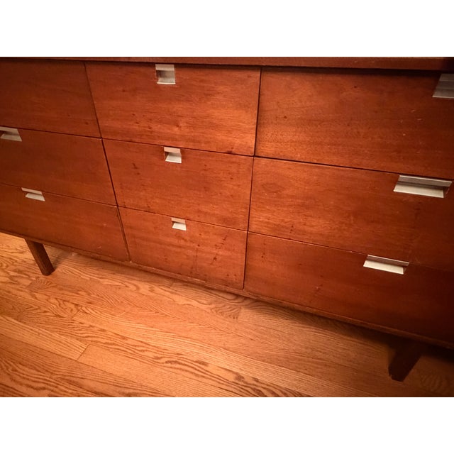 Bassett 1960s Bassett Furniture Mid-Century Modern Walnut Nine-Drawer Lowboy Dresser For Sale - Image 4 of 6