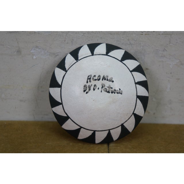 D. Patricio Acoma New Mexico Native Southwestern Pueblo Pottery Vases For Sale - Image 10 of 10