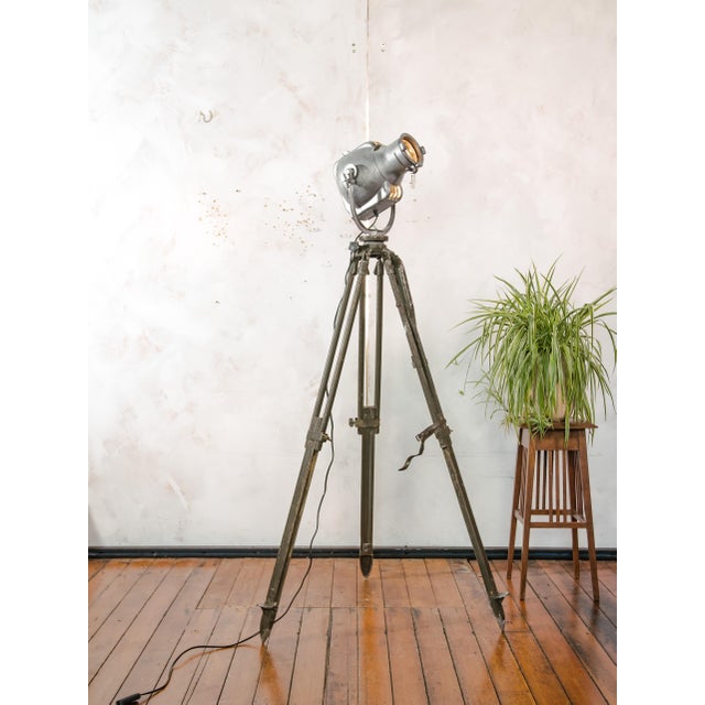 Patt 23 Spotlight Floor Lamp in Bead-Blasted Aluminium from Strand Electric, England, 1960s For Sale - Image 13 of 16