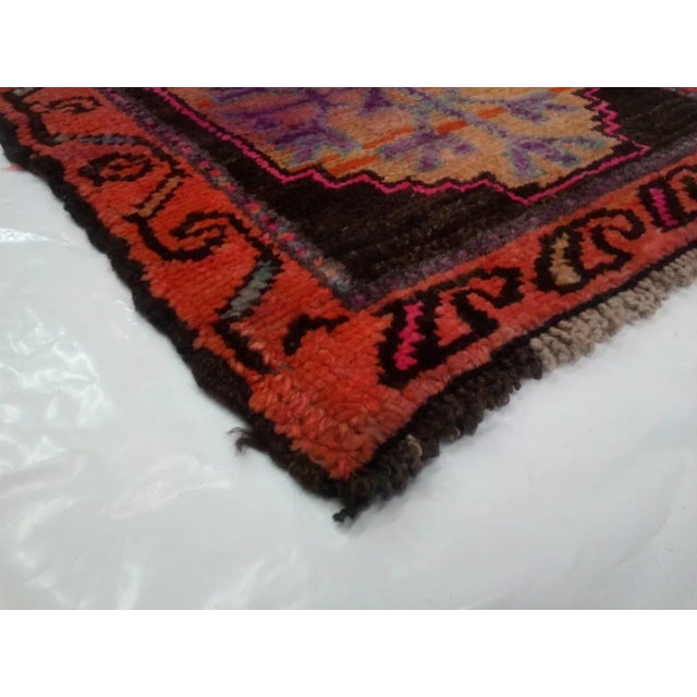 1970s Vintage Small Anatolian Oushak Rug - 1′6″ × 3′2″ For Sale - Image 4 of 5