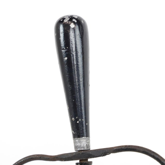 Mid-Century Modern 1950s Arturo Pani Mid-Century Modern Iron & Brass Lamp For Sale - Image 3 of 5