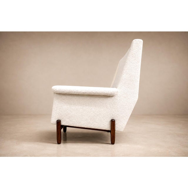 Jorge Jabour Club Chair in Brazilian Rosewood and Bouclé, Brazil, 1960s For Sale - Image 16 of 18