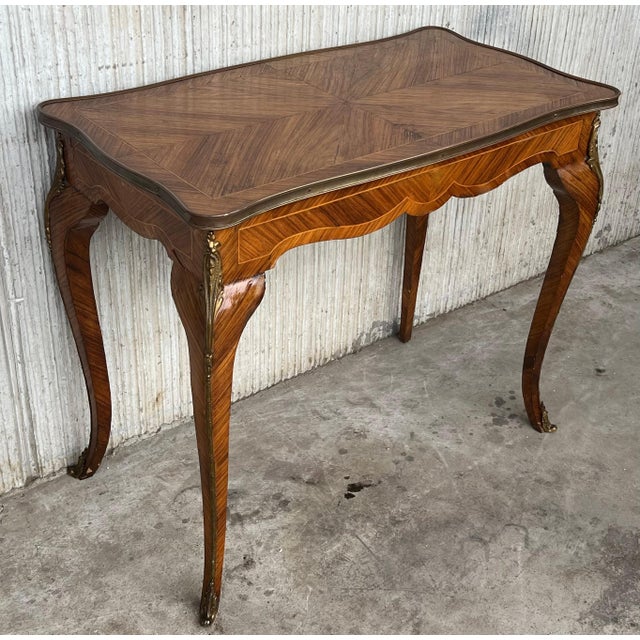 French Provincial Early 20th Century French Marquetry Bronze Ormolu Mounted Center or Desk Table For Sale - Image 3 of 18