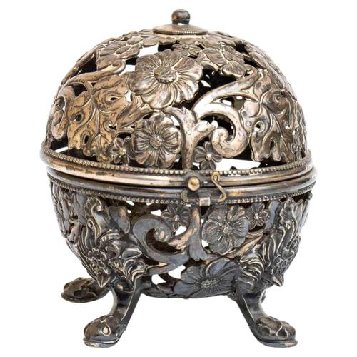 Low-Grade Silver Sewing Box, Early 20th Century For Sale - Image 5 of 5