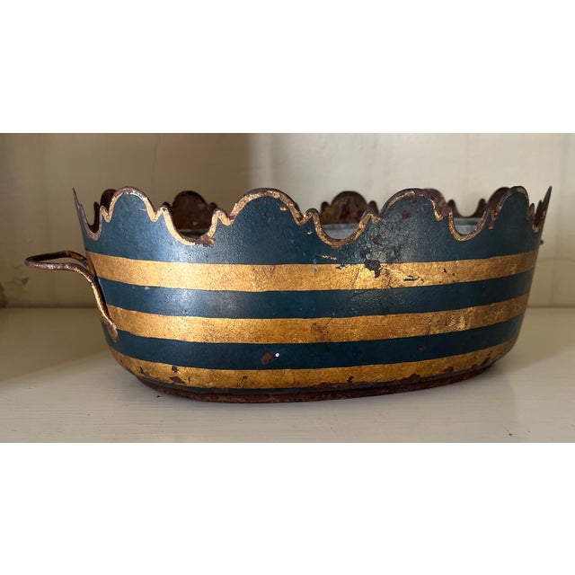 French Antique Early 19th Century French Tole Monteith or Jardiniere Cachepot For Sale - Image 3 of 15