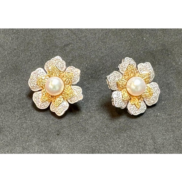 White Diamond South Sea Pearl Platinum Large Flower Clip on Earrings, Two Tone For Sale - Image 8 of 8