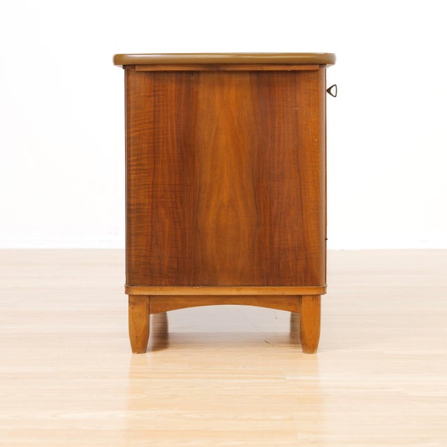 Brown Mid Century British Mechanical Liquor Cabinet, 1950s For Sale - Image 8 of 15
