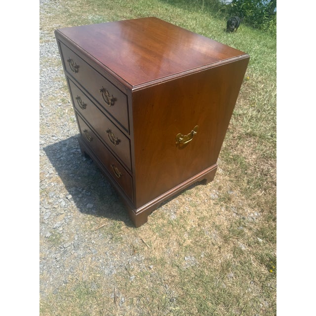 Henredon 18th Century Portfolio Solid Mahogany Three Drawer Chairside Chest / Nightstand For Sale - Image 11 of 11