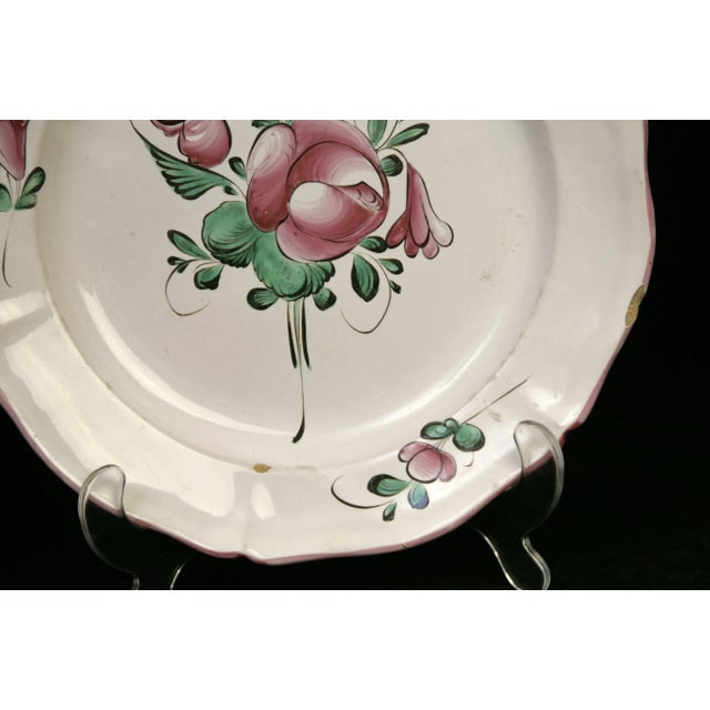 Pink Saint-Clément Luneville Faience Plate, 1820 - France For Sale - Image 8 of 10