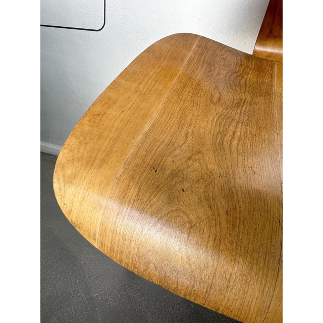 LCW Chair by Charles & Ray Eames for Herman Miller, 1940s For Sale - Image 18 of 18