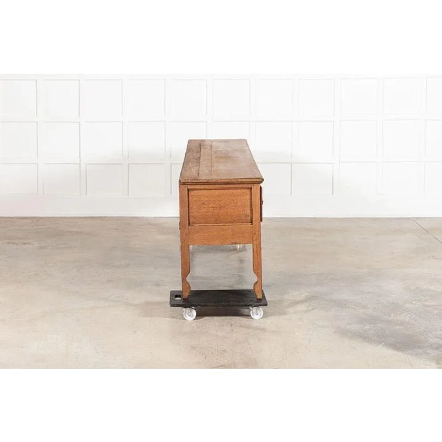 Early 19th Century Large Early 19th Century English Oak Dresser Base, 1800 For Sale - Image 5 of 13