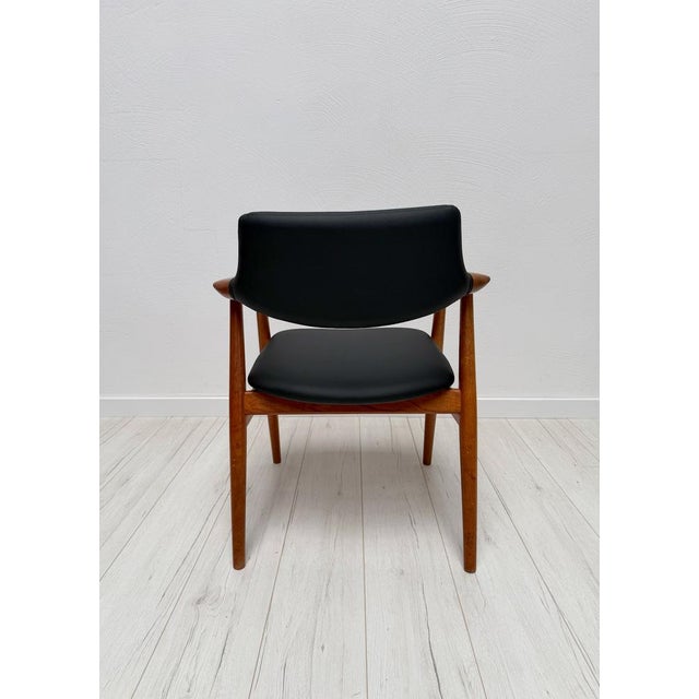 Wood Mid-Century Danish Teak Armchair GM11 by Svend Åge Eriksen for Glostrup Møbelfabrik, 1960s For Sale - Image 7 of 8