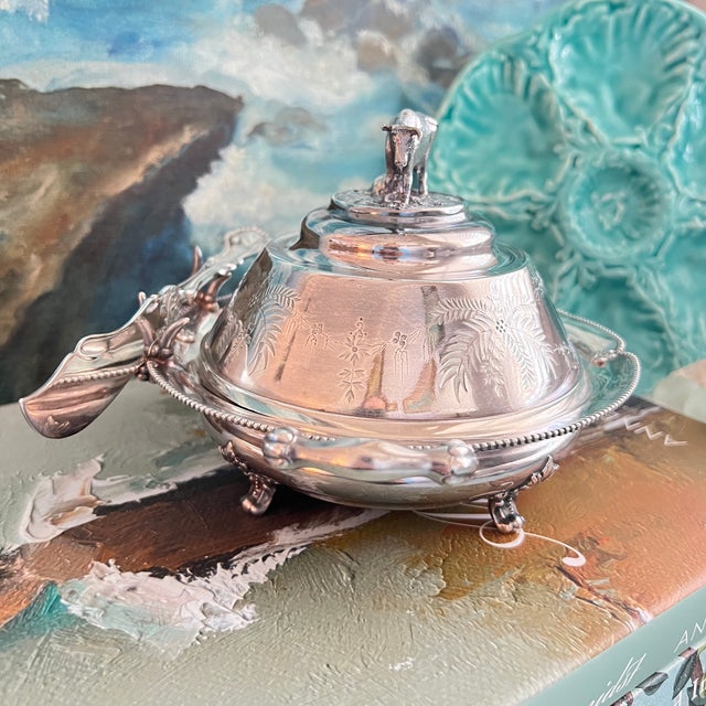 Late 19th Century Antique Victorian Quadruple Silverplate Butter Cooler With Cow Finial and Butter Knife by Pairpoint For Sale - Image 5 of 13