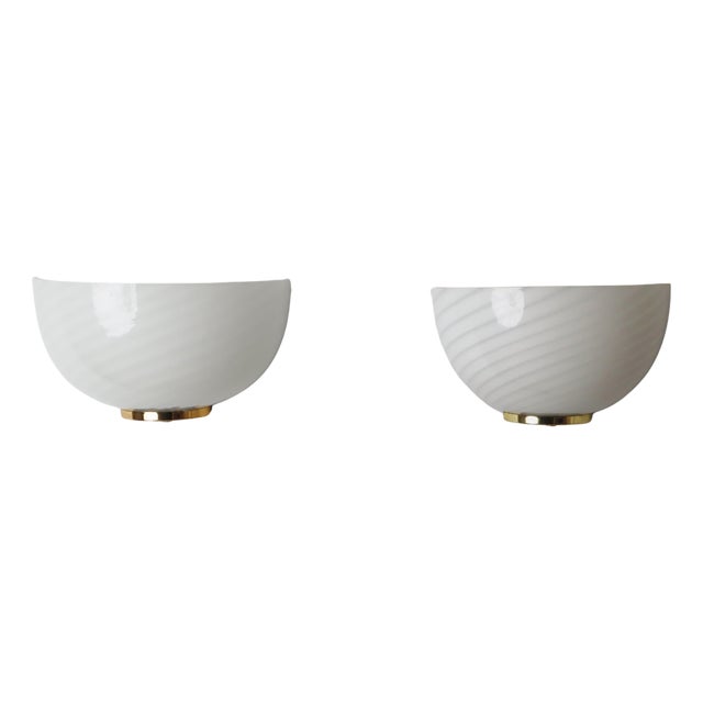 Vintage White Murano Swirl Wall Lights, Italy, 1980s, Set of 2 For Sale