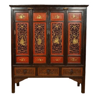 Red Lacquer and Gilded Cabinet from the Qing Dynasty For Sale