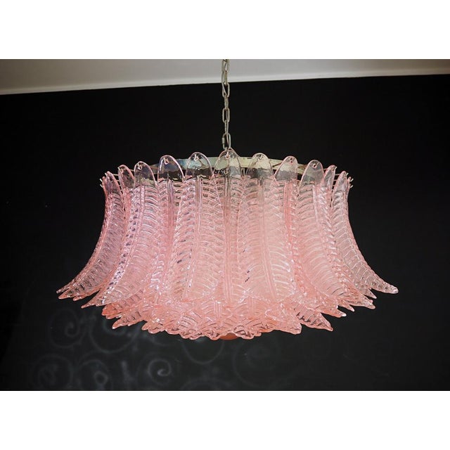 Large Murano Glass Chandelier with 100 Pink Felci Glasses, 1990s For Sale - Image 13 of 17