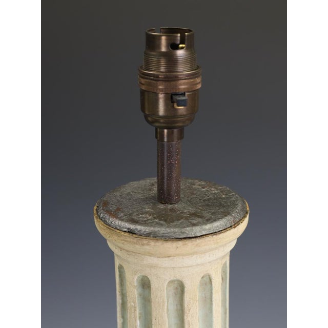 Neoclassical Grand Tour Lion and Fluted Column Table Lamp in Gilt Wood, 1880 For Sale - Image 9 of 18