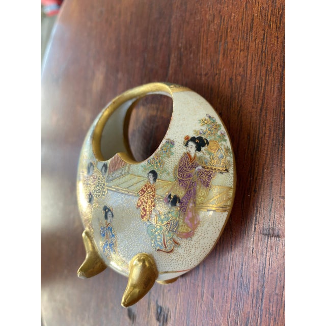 Early 20th Century Meiji Period Satsuma Mini Moon Vase With Fujisan Mark For Sale - Image 6 of 8