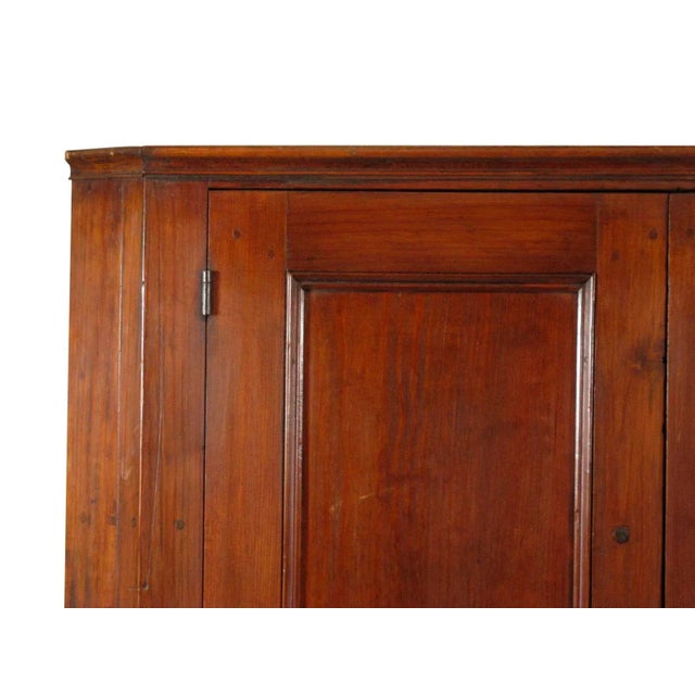 19th-C American Pine Corner Cabinet For Sale In Boston - Image 6 of 10