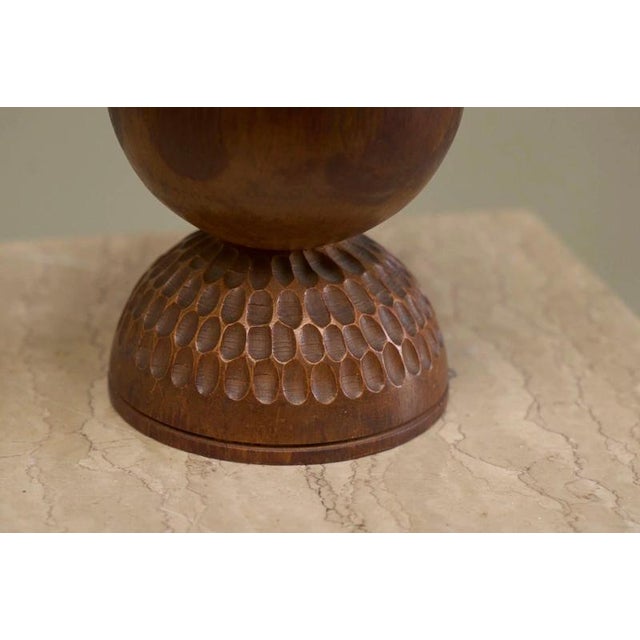 Table Lamp in Carved Wood with Shade in Woven Jute, 1960s For Sale - Image 6 of 15