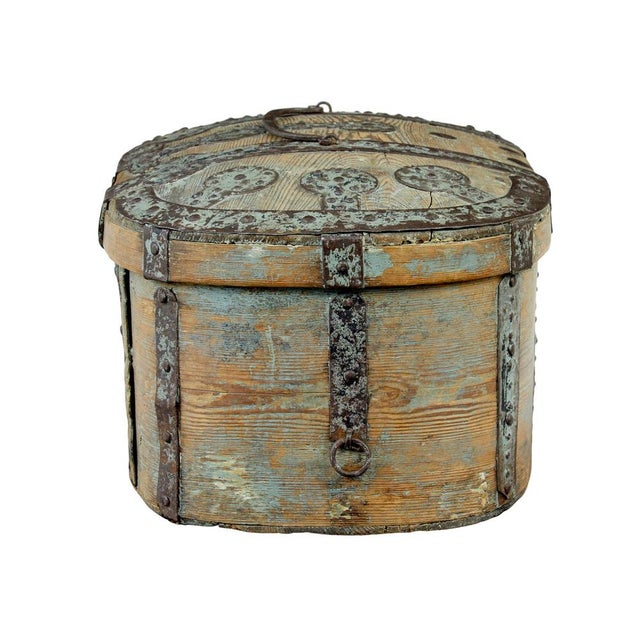 Baroque Antique Rustic Swedish Pine Strong Box, 1850 For Sale - Image 3 of 8