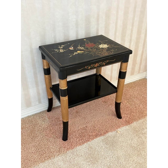 Black/Gold Asian Lacquered Bird Side Table For Sale - Image 4 of 4