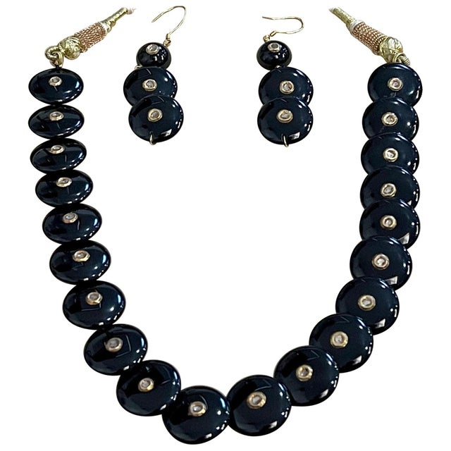 Round Circle Black Onyx with Rose Cut Diamond 18 Karat Gold Necklace, Earrings For Sale - Image 15 of 18