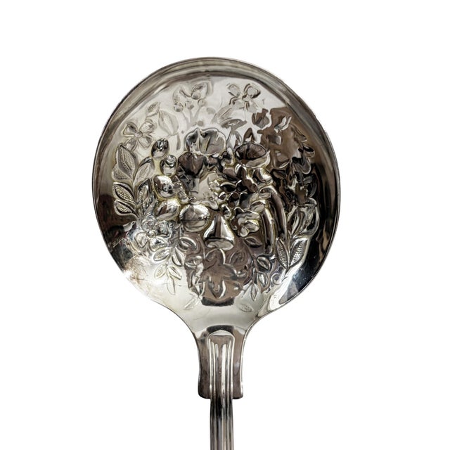 English Vintage Pair of Sheffield Silver Plate Large Spoons 9" H For Sale - Image 3 of 5