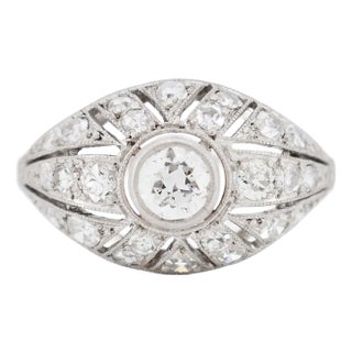 Art Deco Ring in Platinum and Diamonds, Size 7.5 For Sale