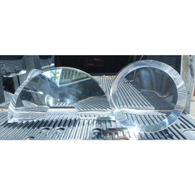 Alessio Tasca for Fusina Italian “Yo Yo & Arch” Lucite Sculptures - Set of 2 For Sale - Image 12 of 12